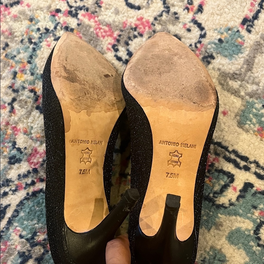 ANTONIO MELANI Black Textured Heels - Picture 3 of 5